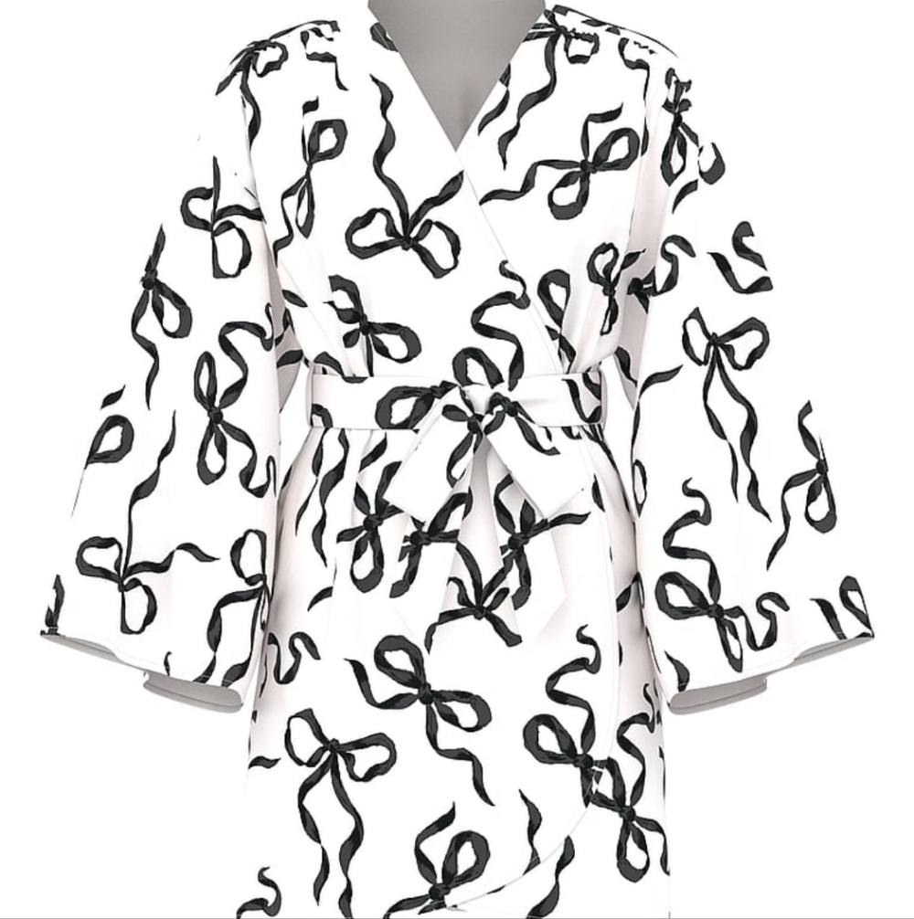Victoria's Secret Satin Robe Size M/L NWT